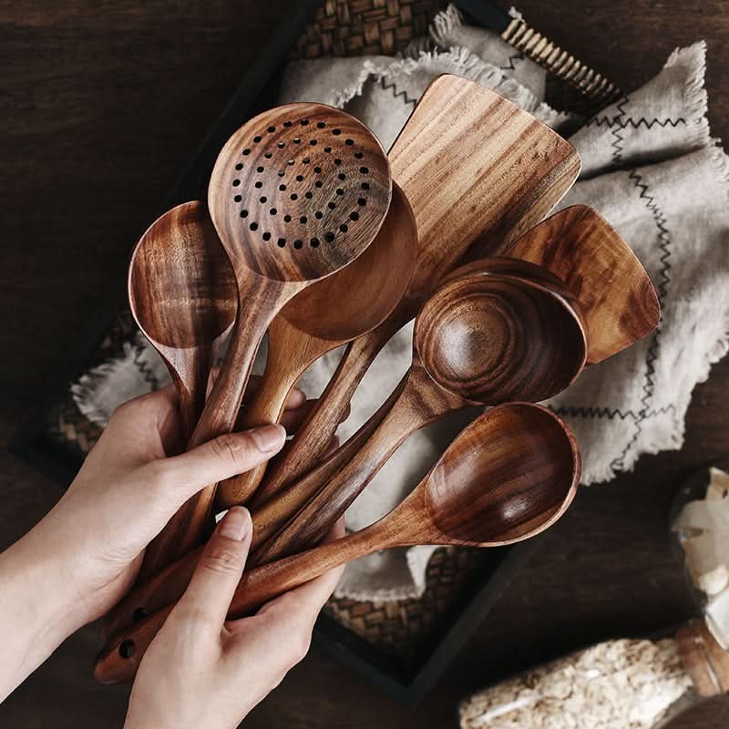 TimberNova チーク製キッチン用具セット 耐久性とスタイリッシュさを兼ね備えた家庭用