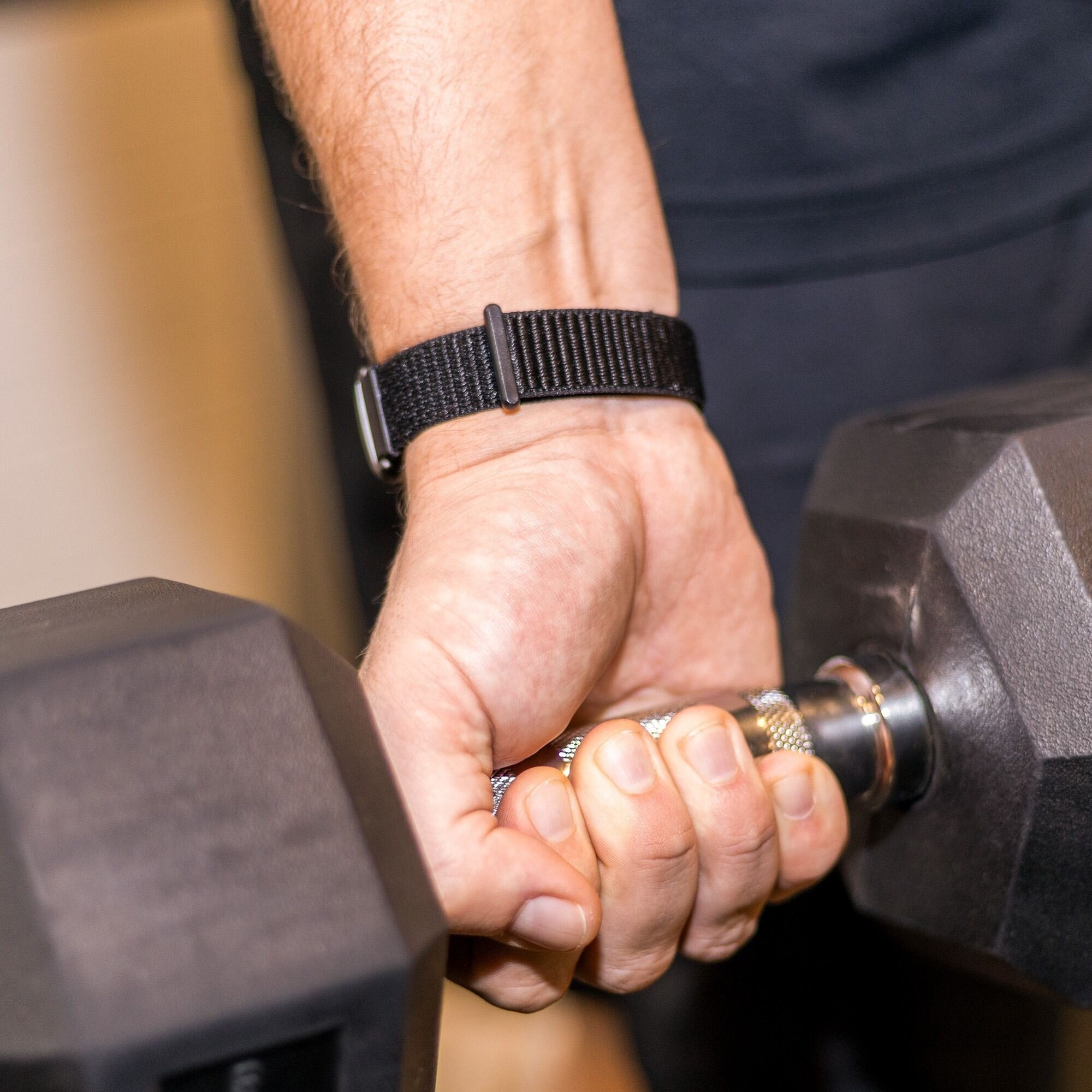 Fitbit Charge 5 fekete nejlon szíj csere karpánt