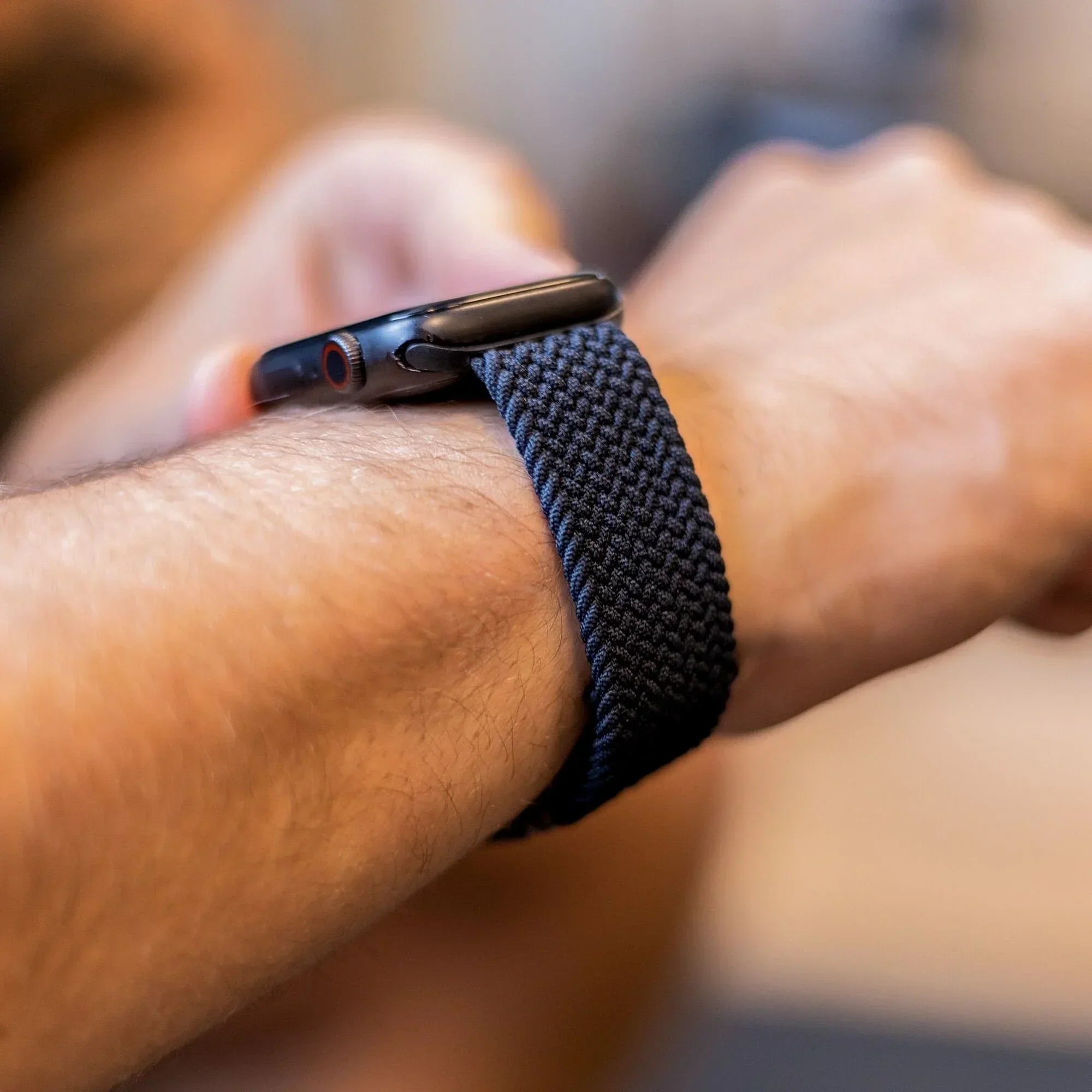 Apple Watch fonott szíj szénszürke színben Apple Watch óraszíjhoz