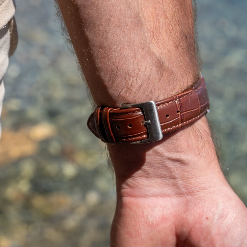 Apple Watch bőrszíj krokodilmintás barna