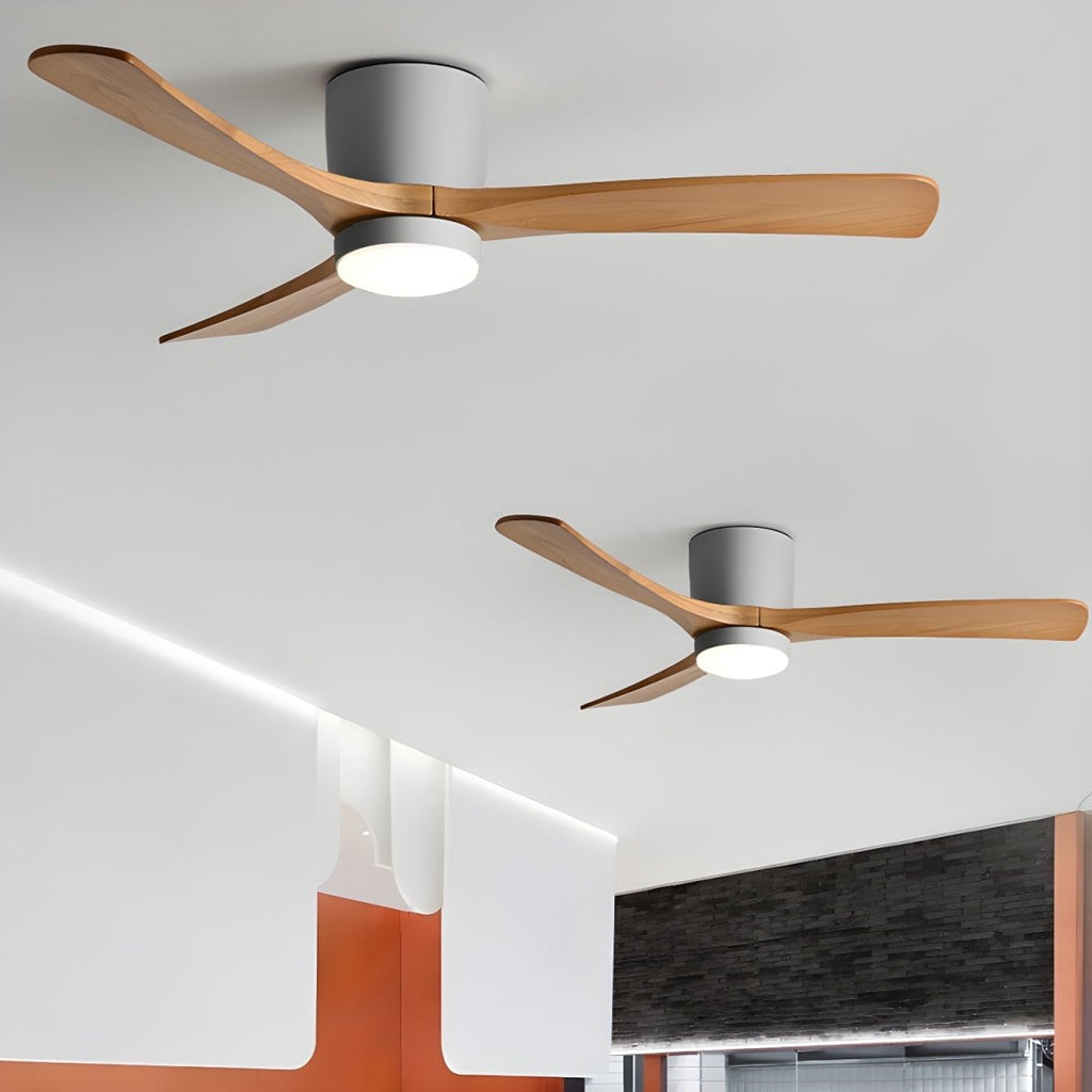 AuroraAir LED mennyezeti ventilátor fa hatással és csendes, hatékony légáramlással hálószobába
