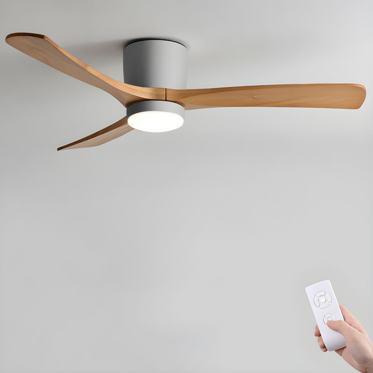 AuroraAir LED mennyezeti ventilátor fa hatással és csendes, hatékony légáramlással hálószobába