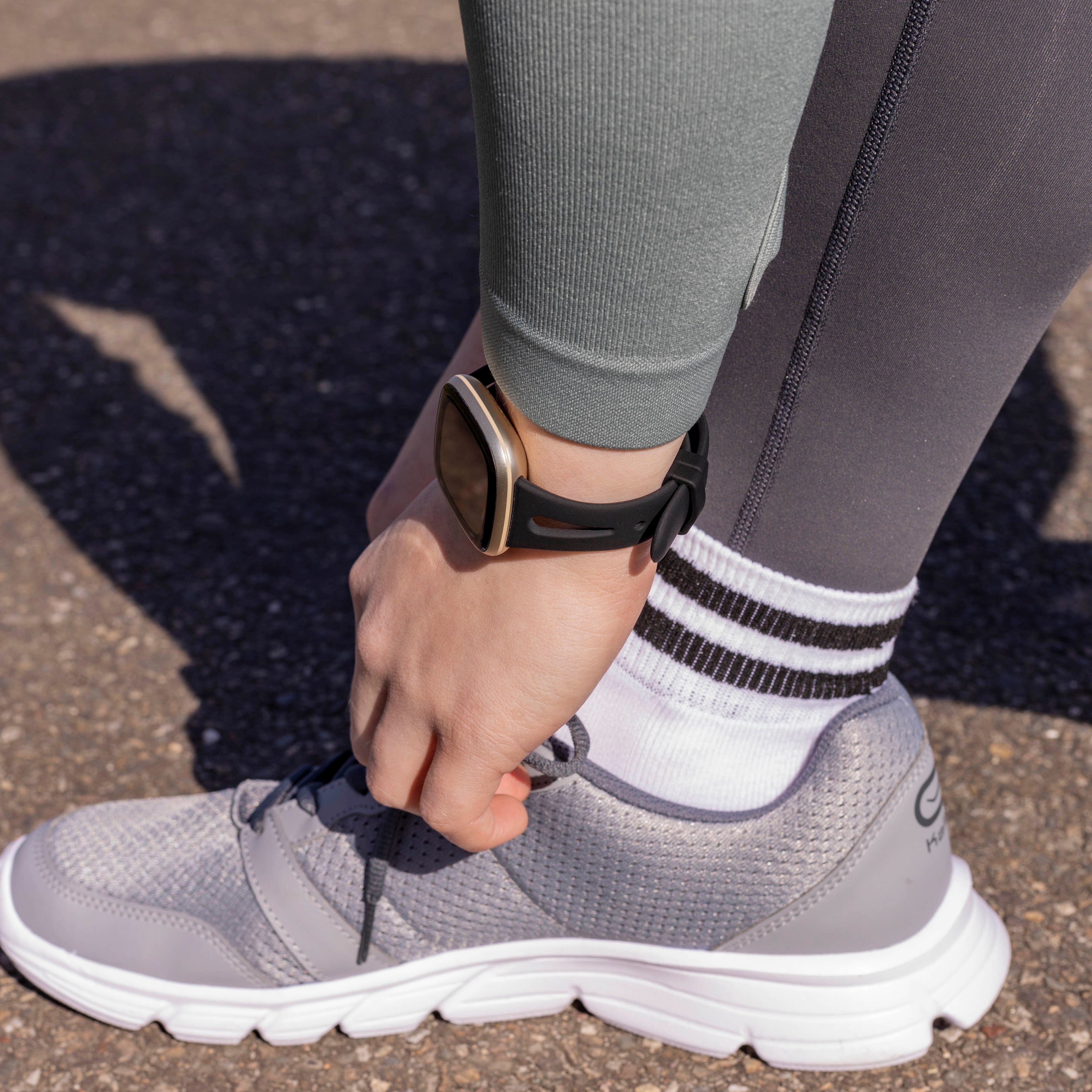 Fitbit Versa 4 Luxus prémium szilikon szíj fekete