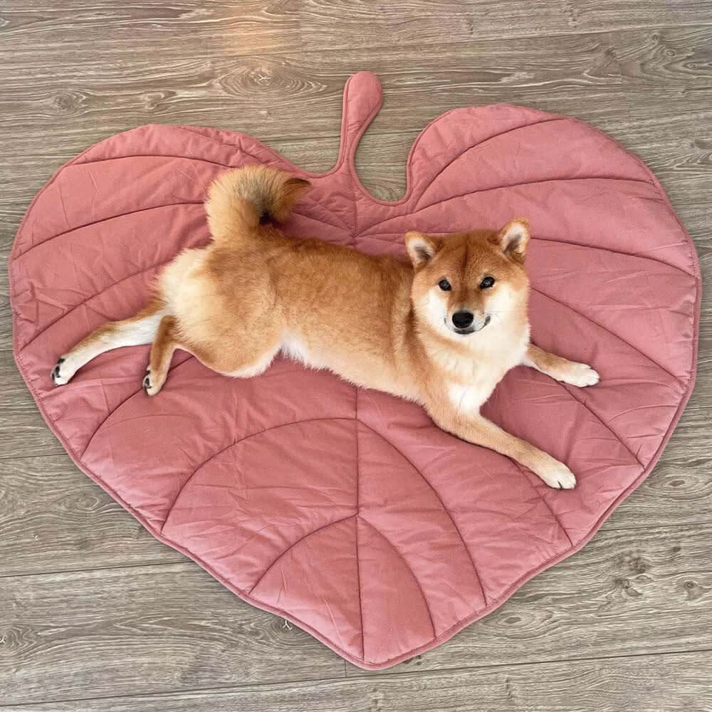 フォレストネスト リーフ型 犬用ブランケット 柔らかいパッド入り 多用途マット