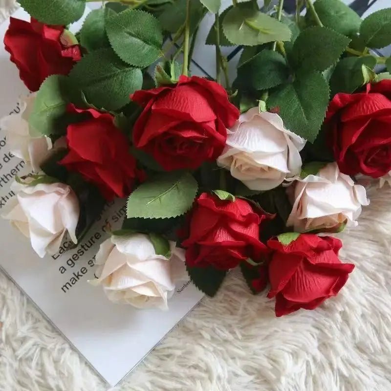 Horizon Bloom Velvet műrózsák Valentin-napra, romantikus dekoráció, élethű megjelenés