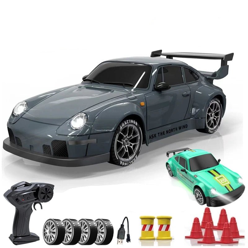 DriftPulse 1:24 Nagy Sebességű 4WD Drift Autó LED Világítással Éjszakai Versenyzőknek Dupla Gumikon