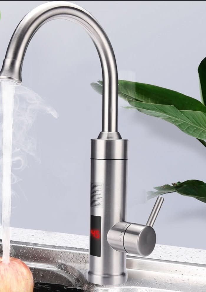 AquaPulse elektromos konyhai csap azonnali forró és hideg vízzel