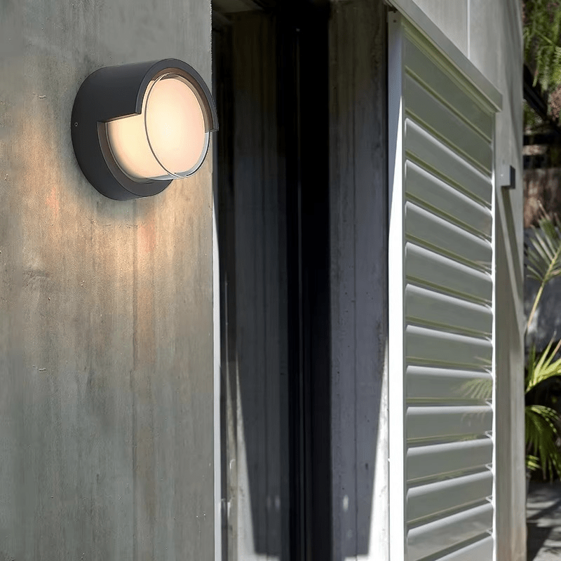 安全な出入口のための耐久性のあるモダンデザインの屋外用LED壁掛けライト