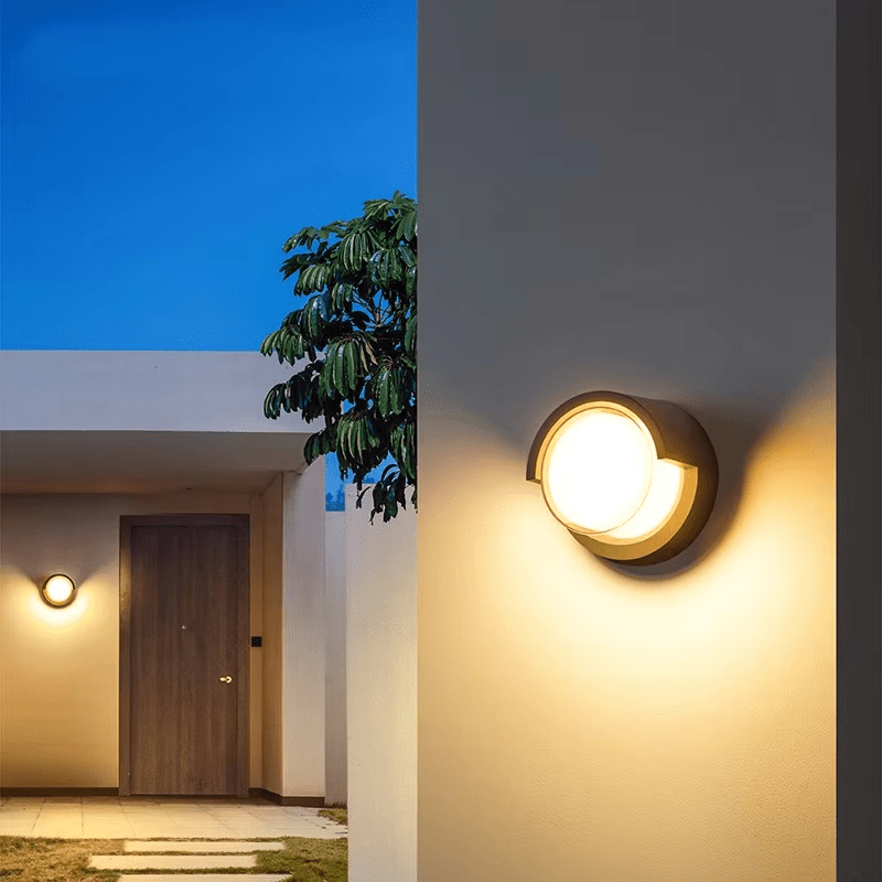 安全な出入口のための耐久性のあるモダンデザインの屋外用LED壁掛けライト