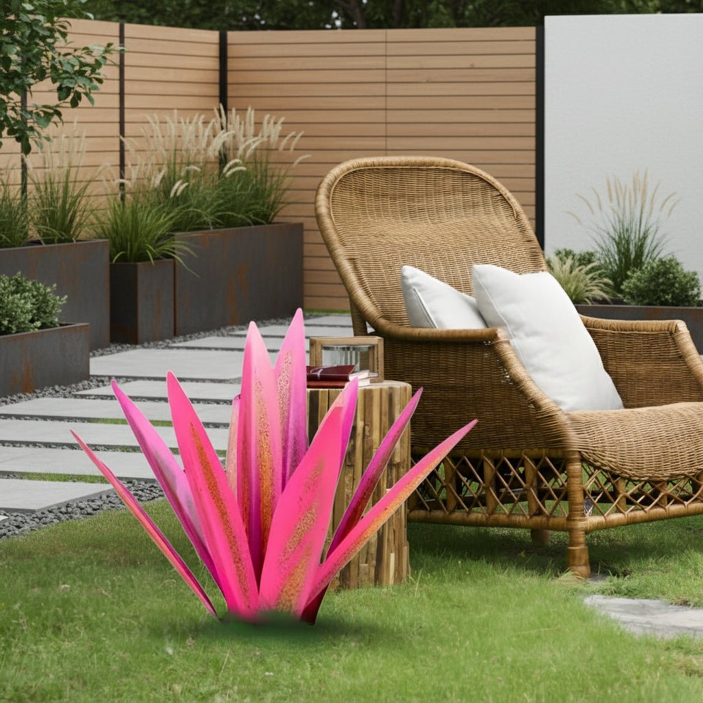 AuroraForge Metal Agave Sculpture Weatherproof Garden Decor For Modern Outdoors