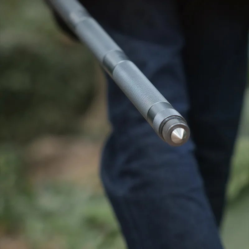 TrailFlex ステンレススチール キャンプ用ウォーキングスティック 頑丈で人間工学に基づいたグリップ ハイカー向け