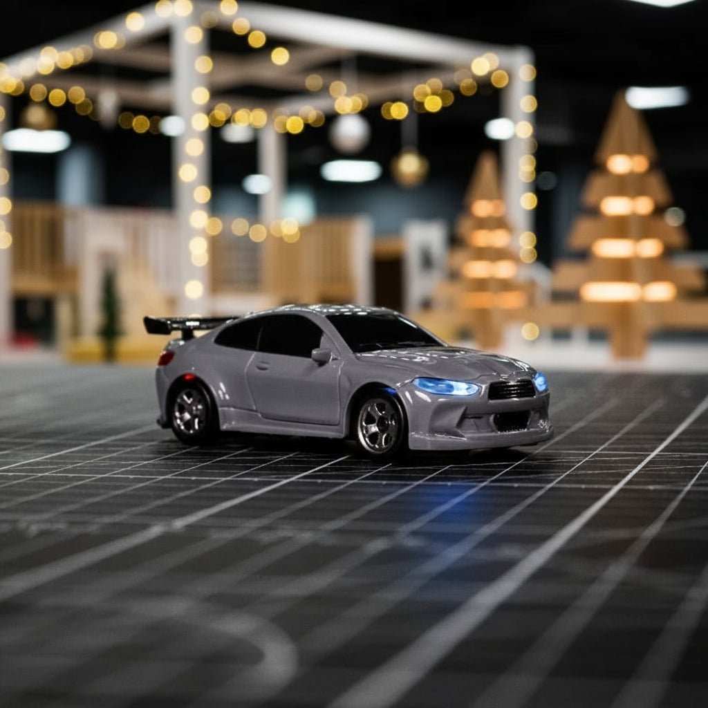 NovaDrive 1:64 ミニレーシングカー 2.4 GHz リモコン＆ドリフトタイヤ付き