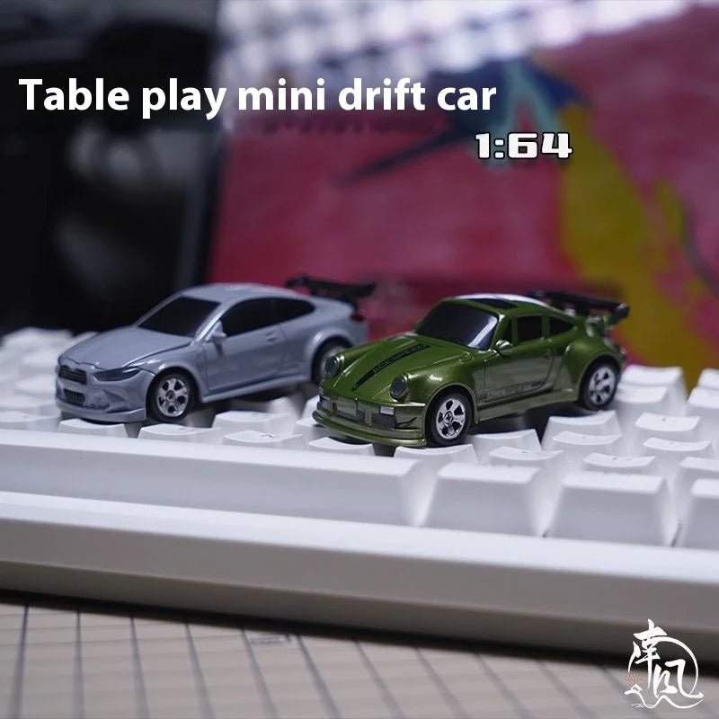 NovaDrive 1:64 ミニレーシングカー 2.4 GHz リモコン＆ドリフトタイヤ付き