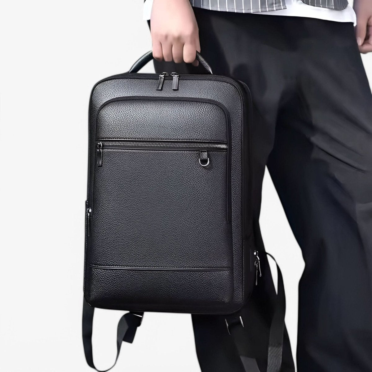 Elegáns bőr hátizsák USB-porttal 15,6 hüvelykes laptophoz, uniszex