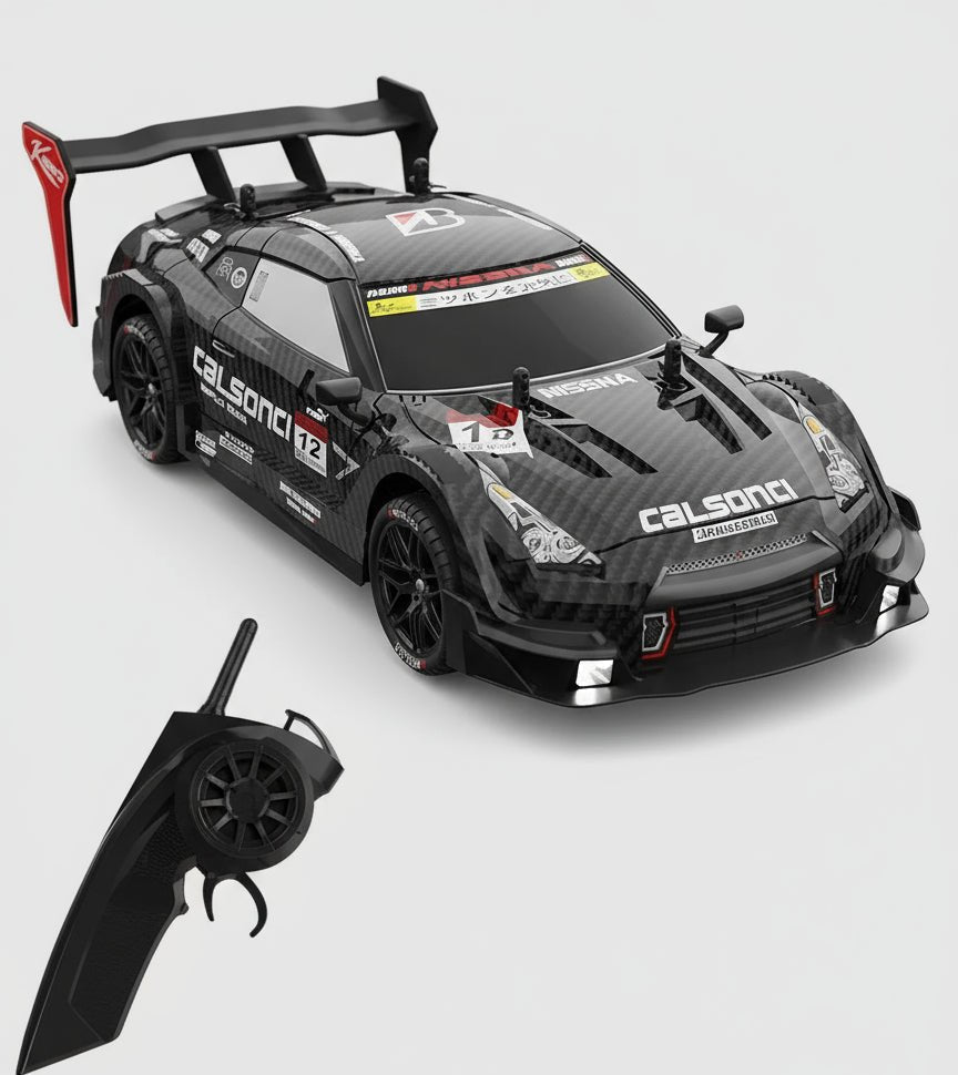 DriftPulse 4WD Drift távirányítós autó valósághű részletekkel és 2,4 GHz-es vezérléssel távirányítós rajongóknak