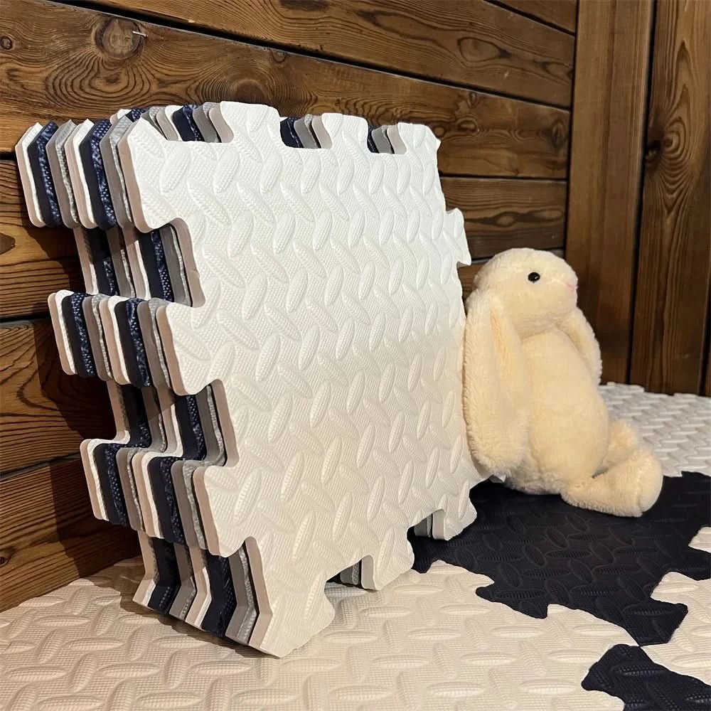 CozyNest babaszőnyeg biztonságos játszópárnával újszülötteknek és kúszóknak