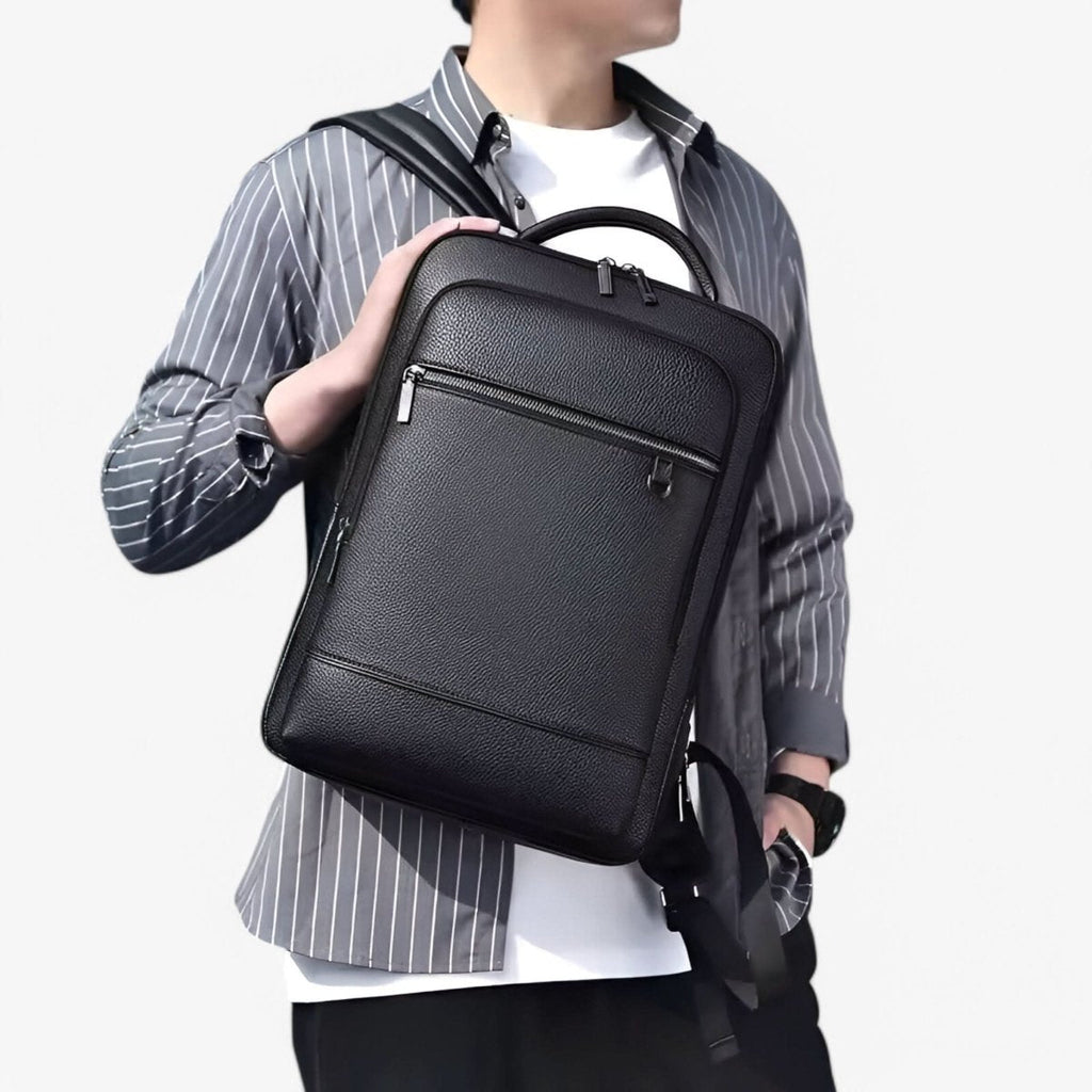 Elegáns bőr hátizsák USB-porttal 15,6 hüvelykes laptophoz, uniszex