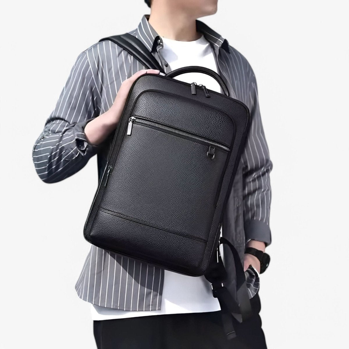 Elegáns bőr hátizsák USB-porttal 15,6 hüvelykes laptophoz, uniszex