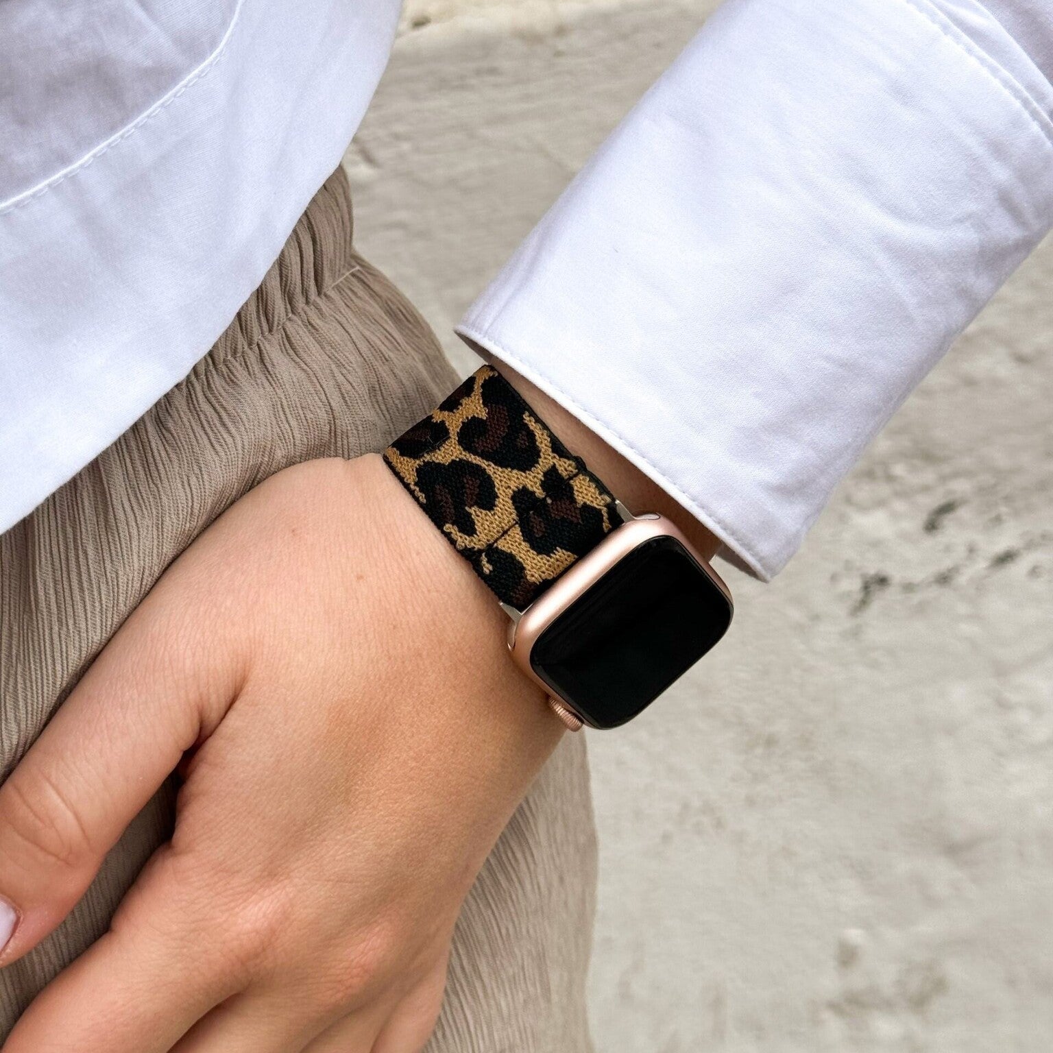 Leopárdmintás elasztikus szíj Apple Watch szíjhoz