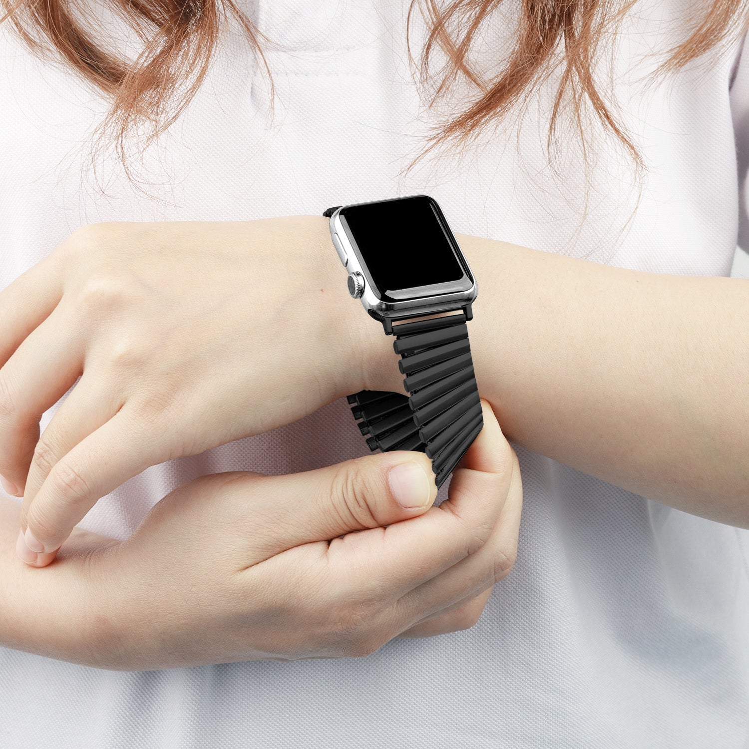 Apple Watch fekete elasztikus acél szíj cserepánt