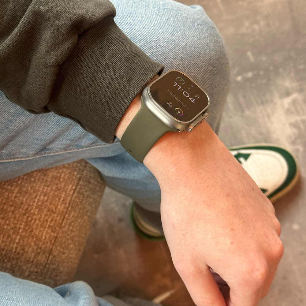 Apple Watch szilikon szíj klasszikus hadseregzöld változat