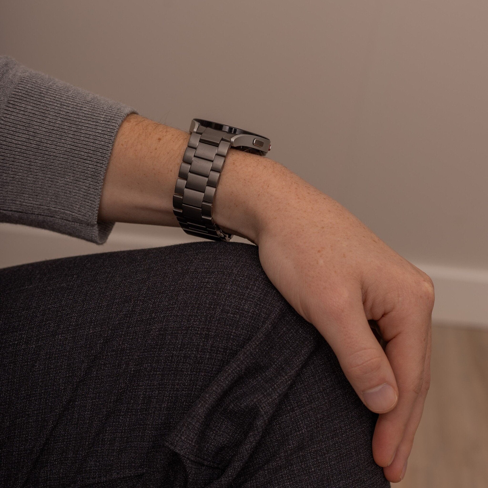 Grafit titán szíj Samsung Galaxy Watch 5 Pro-hoz