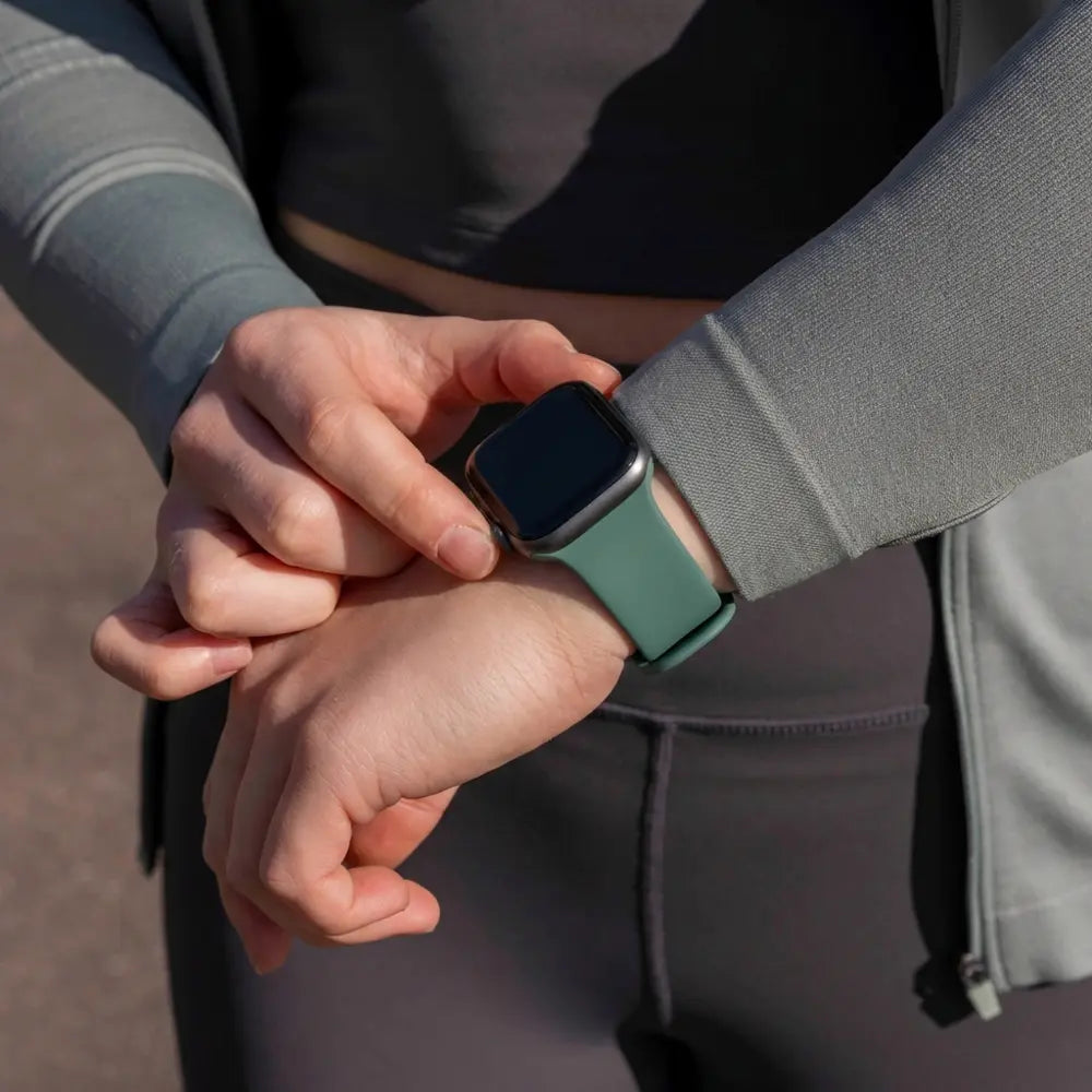 Apple Watch Classic szilikon szíj kaktusz mintás dizájnnal