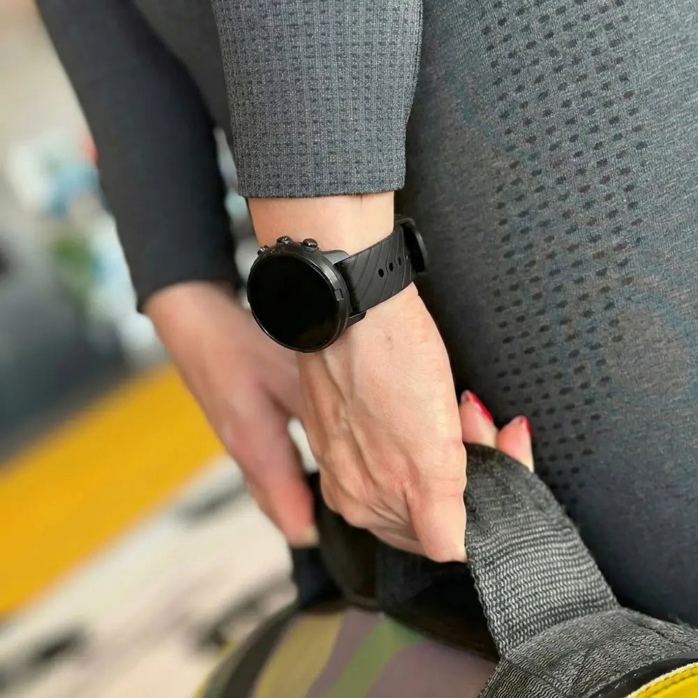 Fekete szilikon szíj Suunto 9 Baro okosórához