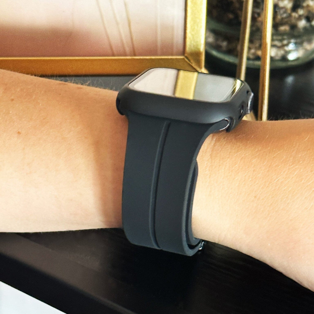 Apple Watch védőtok üvegborítással, fekete színben