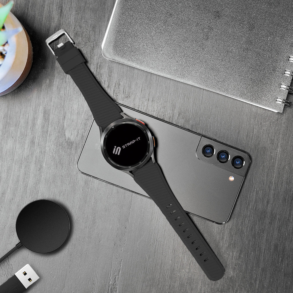 Huawei Watch GT 2 fekete szilikon szíj fém csattal