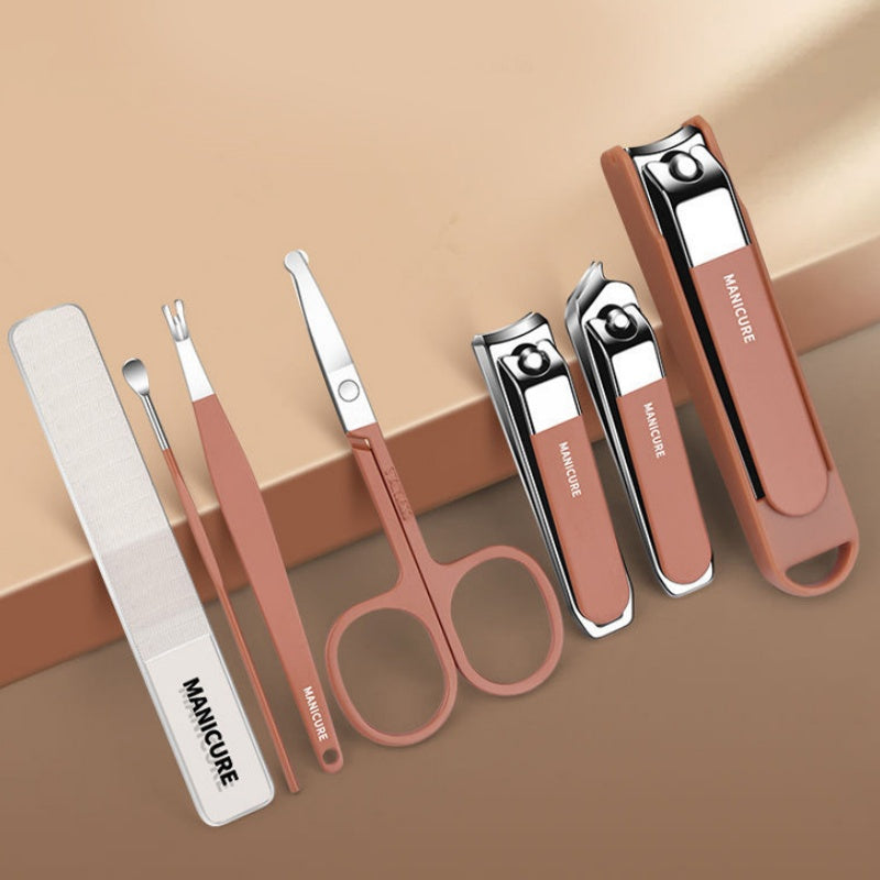 コンパクト7点セットマニキュアキット（爪切り、耳かき、鼻毛カッター付き）